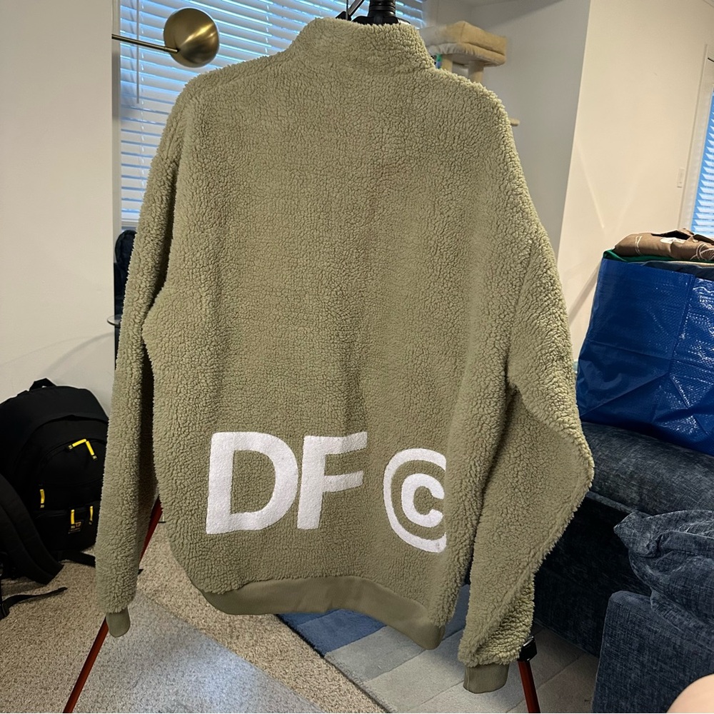 ASOS Design Dark Future Teddy Quarter Zip Pullover Sweatshirt in Moss Green